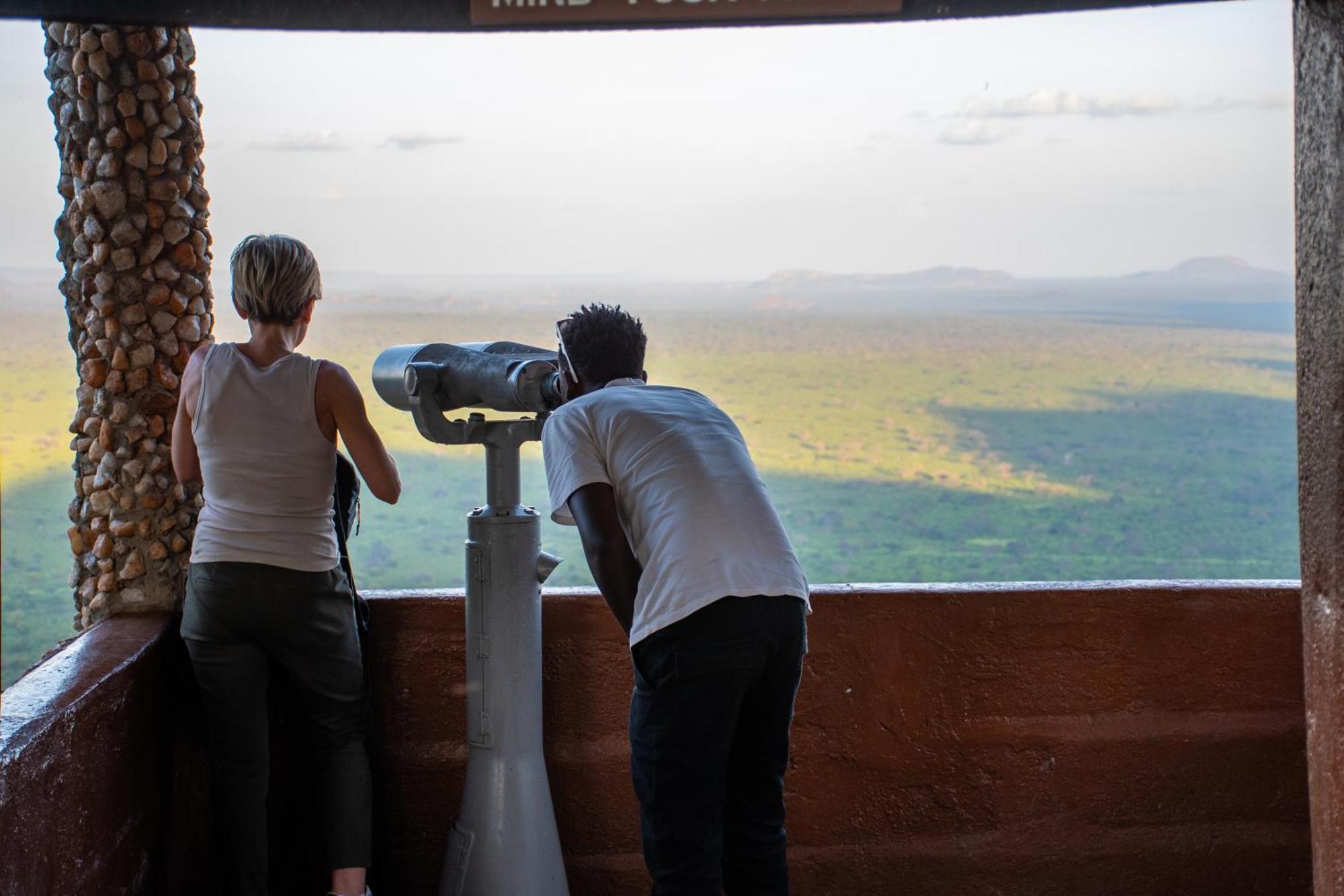 Ngulia Safari Lodge Ithumba Extérieur photo